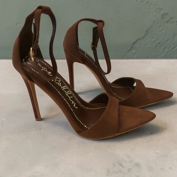 Cape Robbin Brown Suede Pointed Toe Ankle Strap Heels - Picture 3 of 5